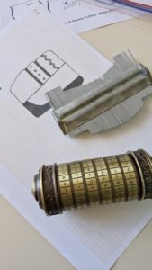 Décor de fouilles archéologiques dans un escape game immersif