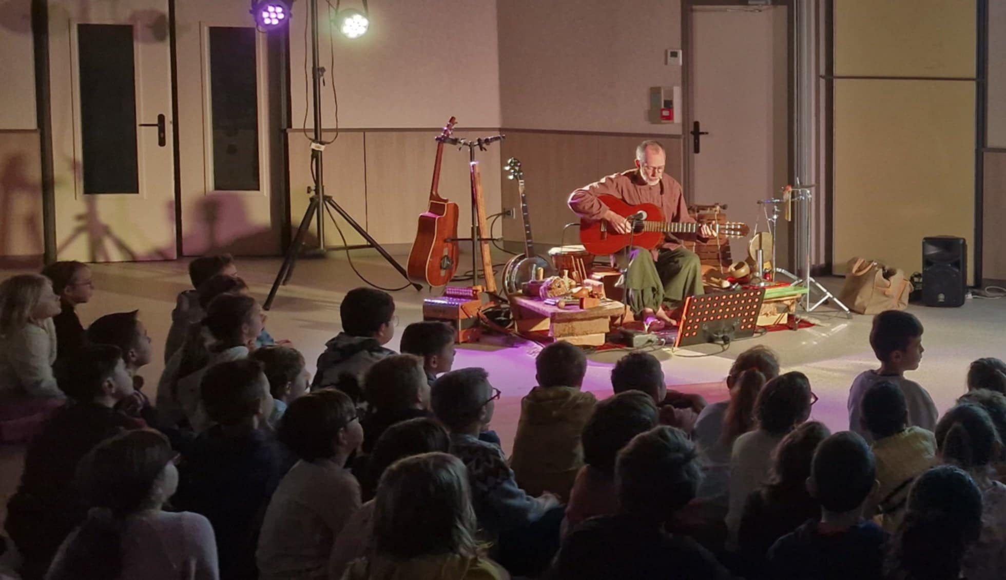 Thierry Ki- spectacle au moulin misée de Ménetreuil